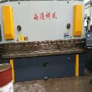 出售一套13年四米长数控折弯机剪板机