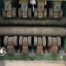 出售：2006年长治锻压W43S-20X2500九辊板料校平机一台