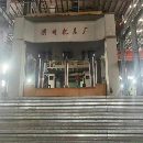 湖州630吨框架油压机，有效台面2.2米4.5米，开口2米，.