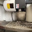 华佑850加工中心多台，三线轨，BT40主轴8000转，新代.